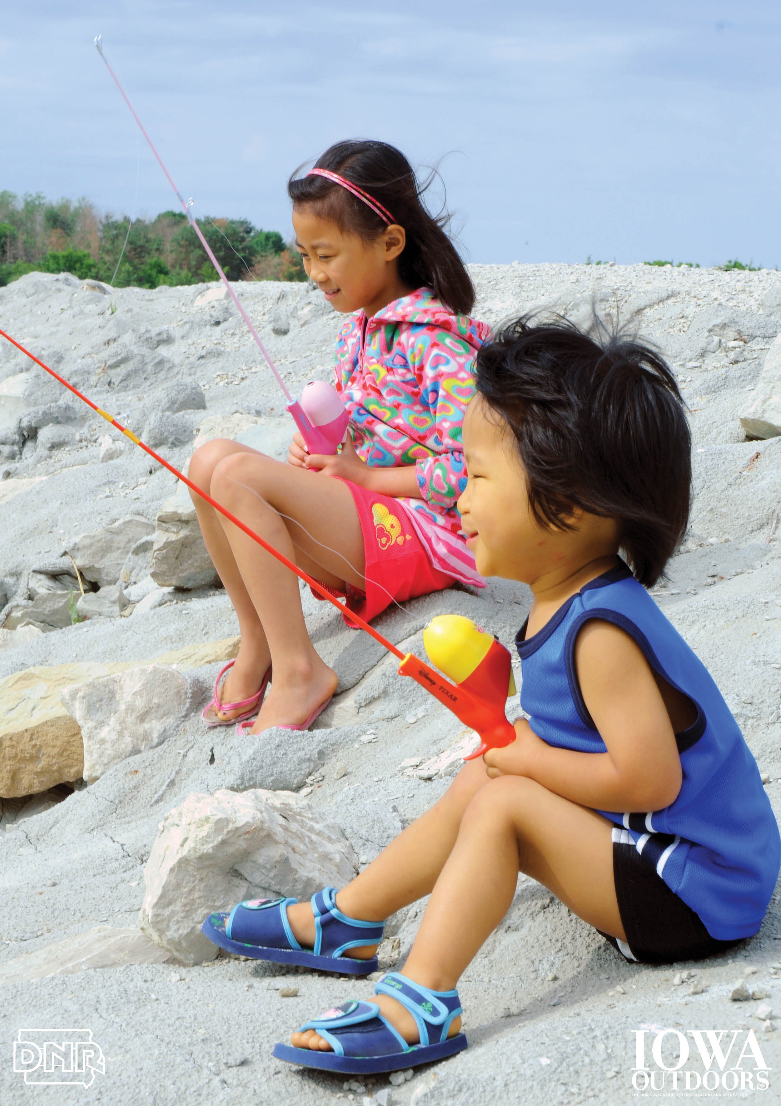 Take your kids to one of the top fishing spots in Des Moines for a fun day | Iowa DNR
